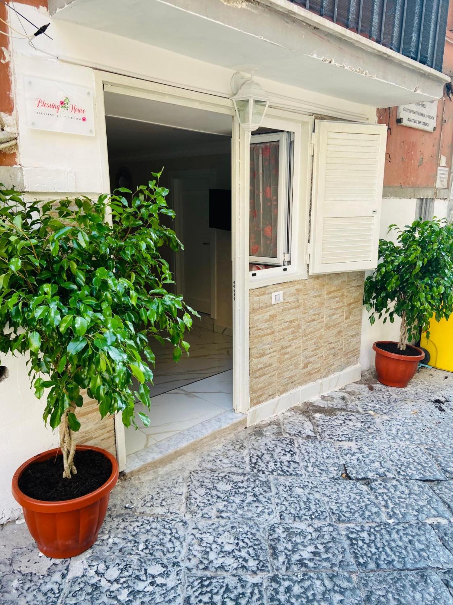 Blessing House Napoli